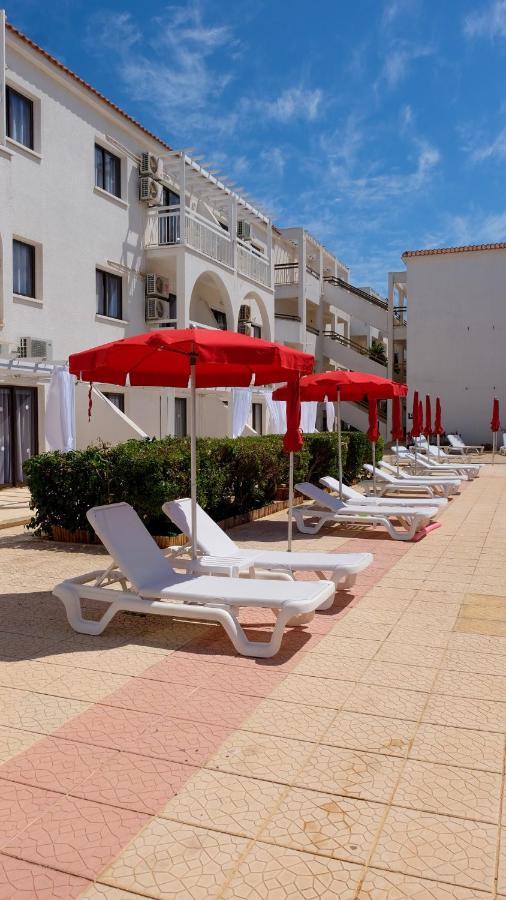 Amore Hotel Apts Paralimni Exterior photo